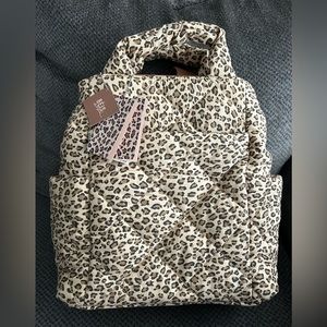 NWT BEIS The Backpack Tote WILD CHILD